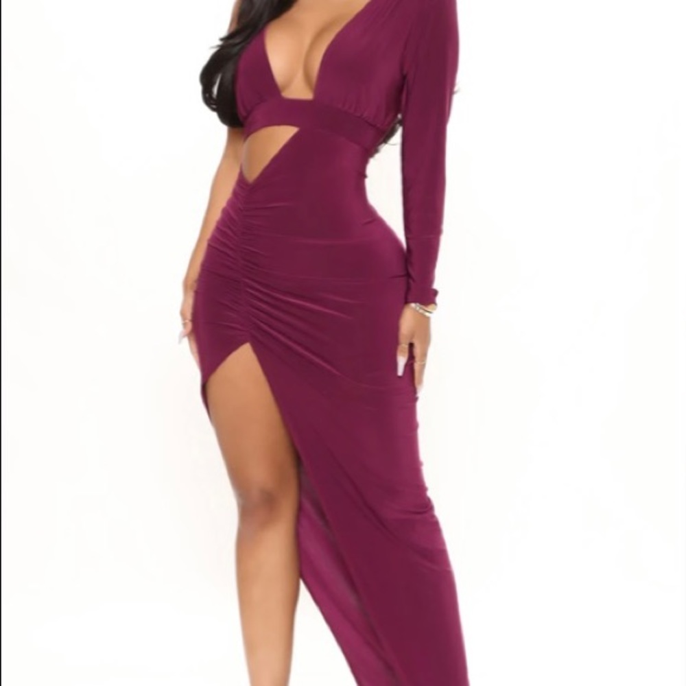 Cut out Maxi Dress with shoulder pads.